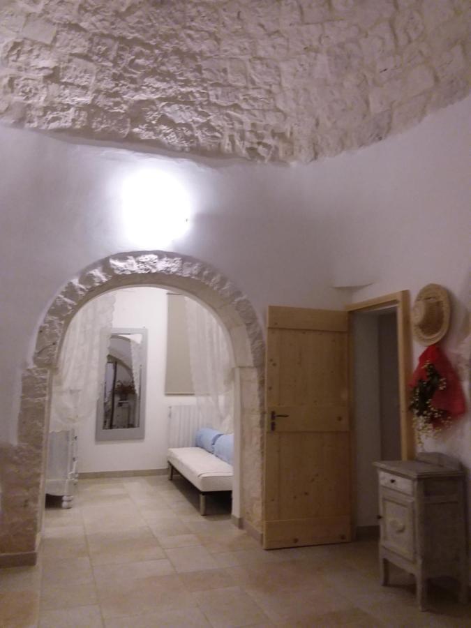 Trulli L'Utopia Di Anny Trulli Anny'S Utopia Locorotondo Exterior photo