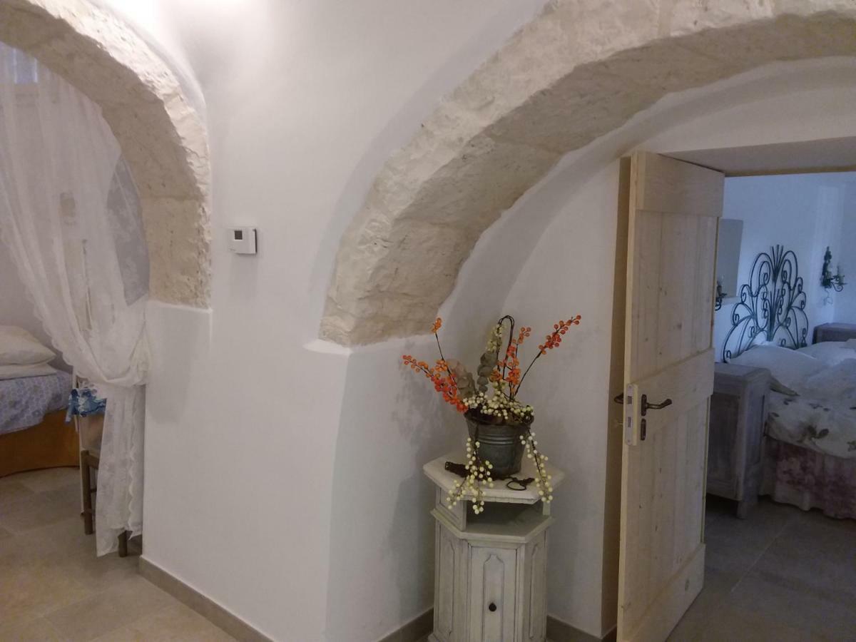 Trulli L'Utopia Di Anny Trulli Anny'S Utopia Locorotondo Exterior photo