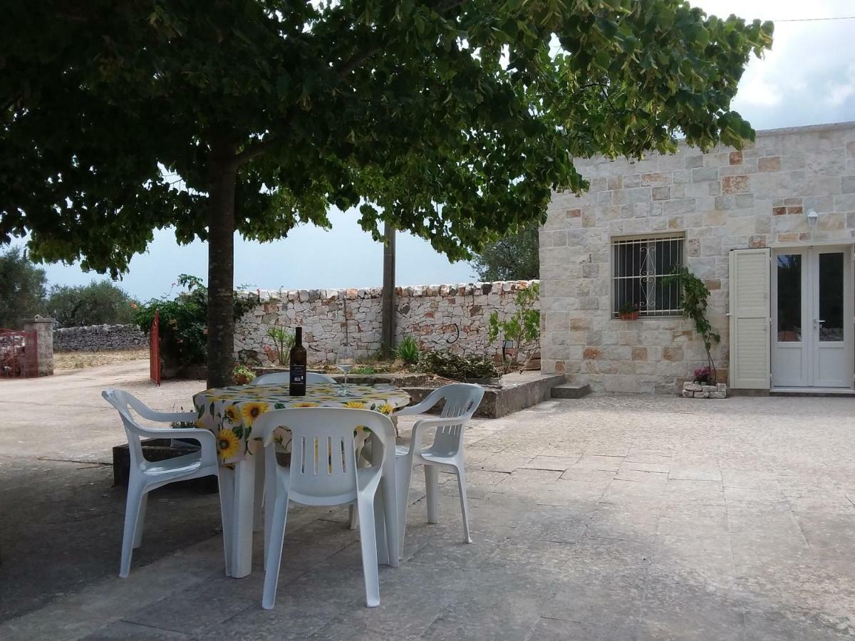 Trulli L'Utopia Di Anny Trulli Anny'S Utopia Locorotondo Exterior photo